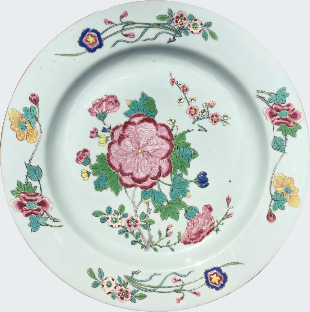 Famille rose Porcelain Yongzheng (1723-1735), China Famille rose Porcelain Yongzheng (1723-1735), China