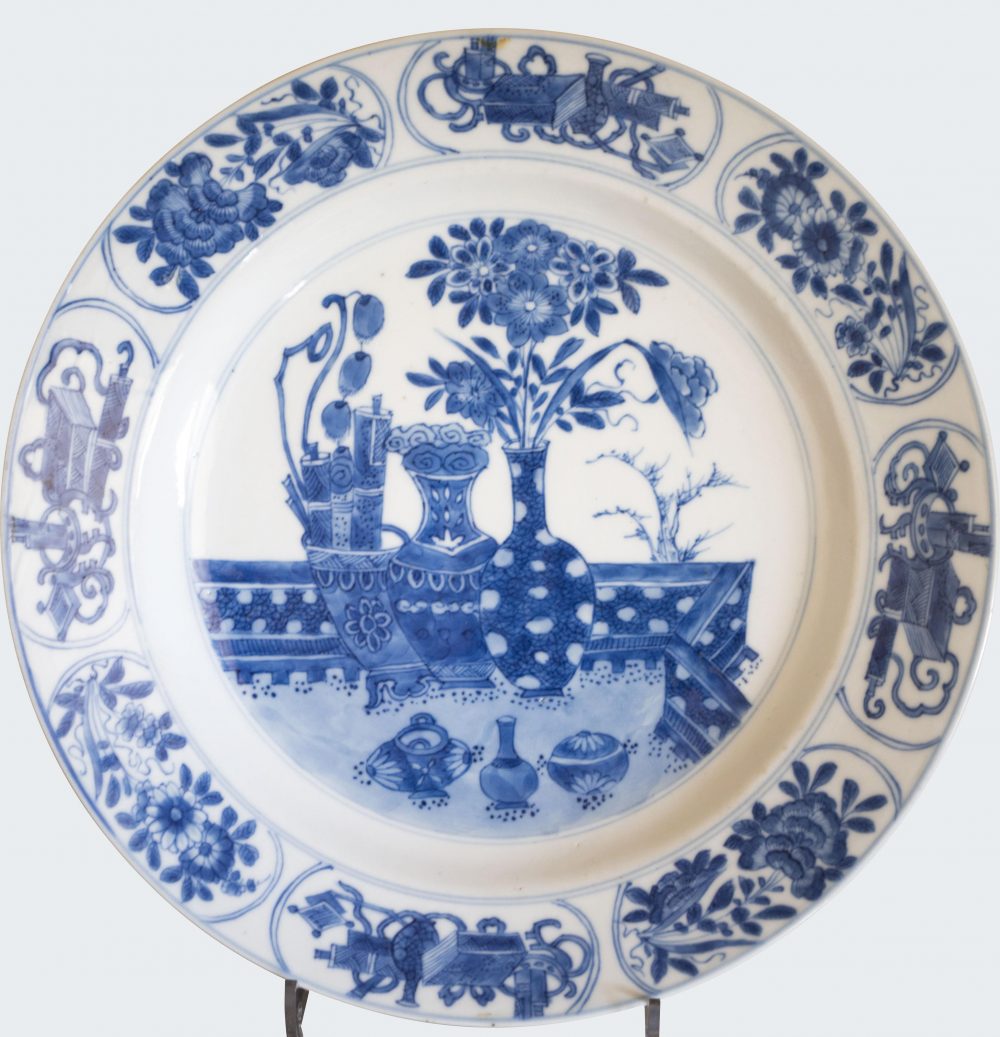 Porcelain Kangxi (1662-1722), China Porcelain Kangxi (1662-1722), China