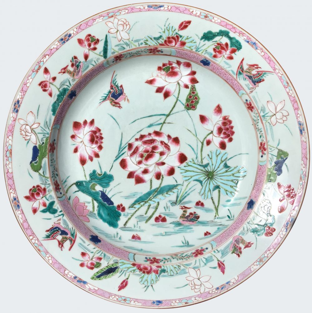 Famille rose Porcelain Yongzheng (1723-1735), China Famille rose Porcelain Yongzheng (1723-1735), China