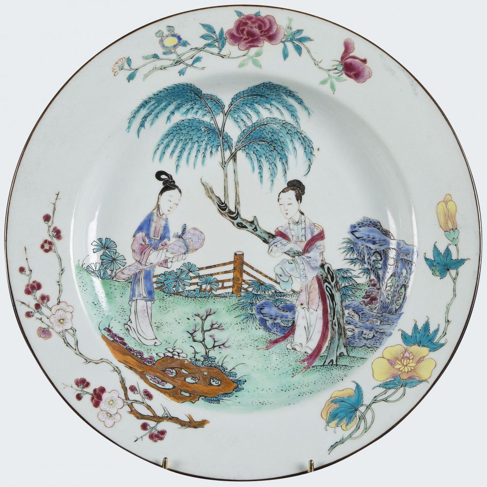 Famille rose Porcelaine Yongzheng (1723-1735), China Famille rose Porcelaine Yongzheng (1723-1735), China