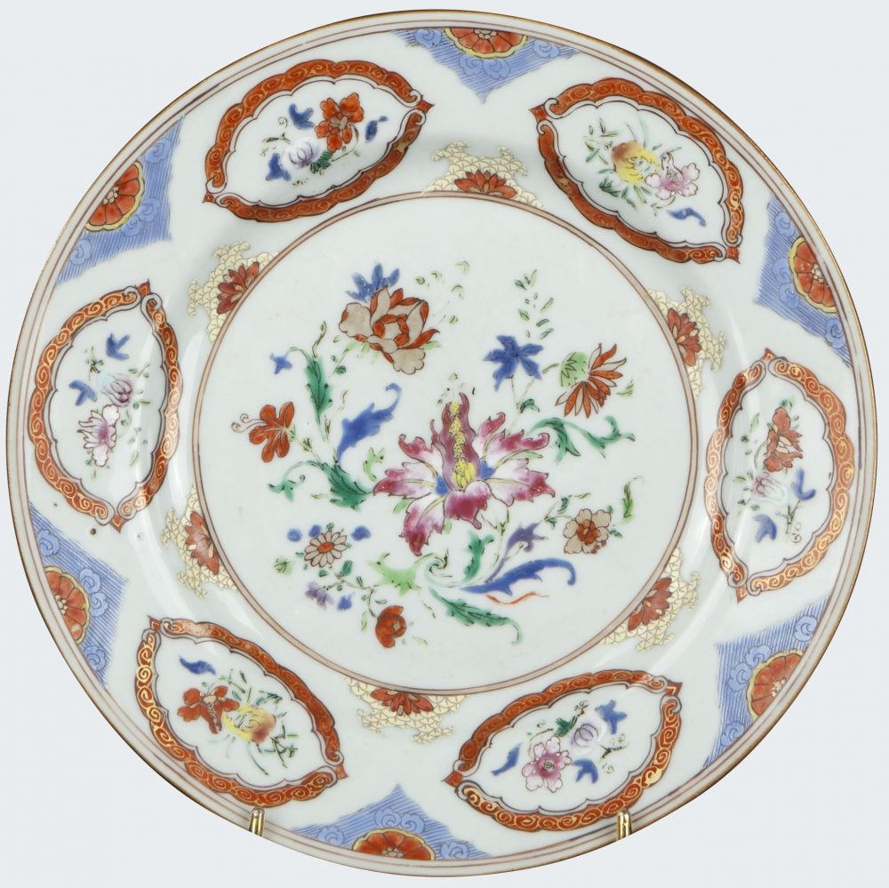 Famille rose Porcelain early Qianlong period (1736-1795), China Famille rose Porcelain early Qianlong period (1736-1795), China