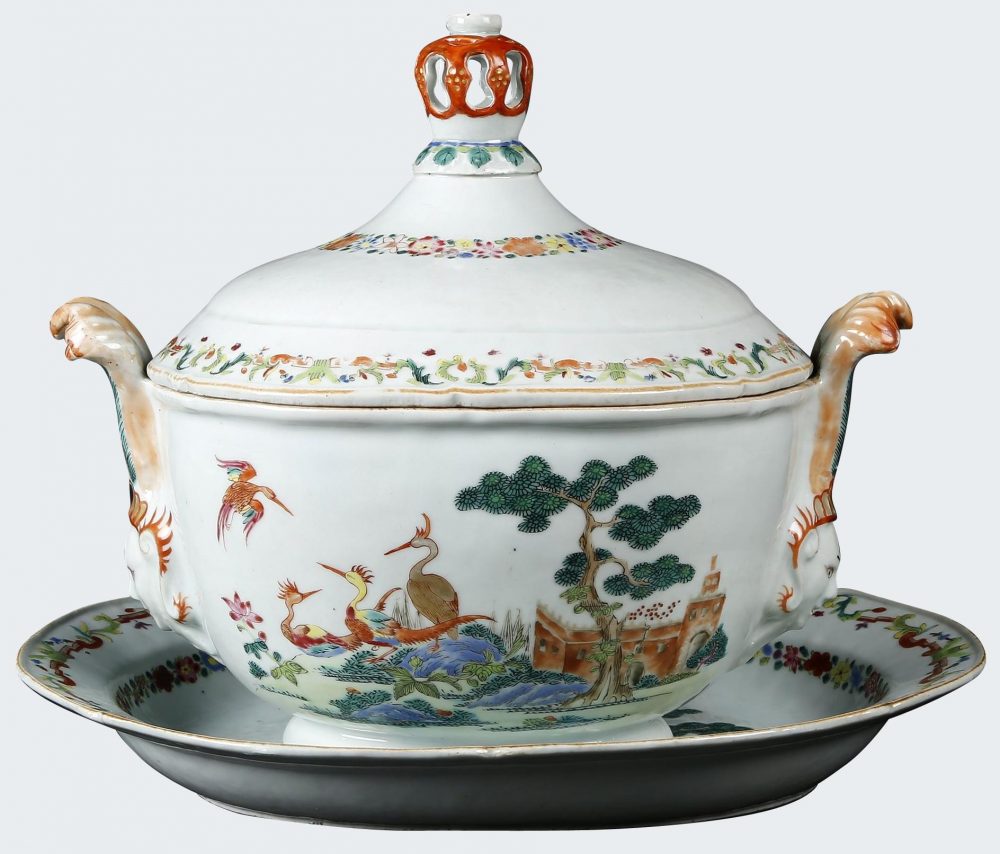 Famille rose Porcelain Qianlong (1735-1795), circa 1745, China