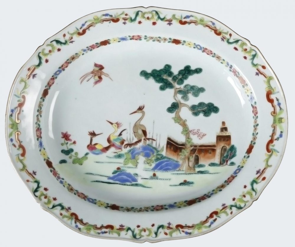 Famille rose Porcelain Qianlong (1735-1795), circa 1745, China Famille rose Porcelain Qianlong (1735-1795), circa 1745, China