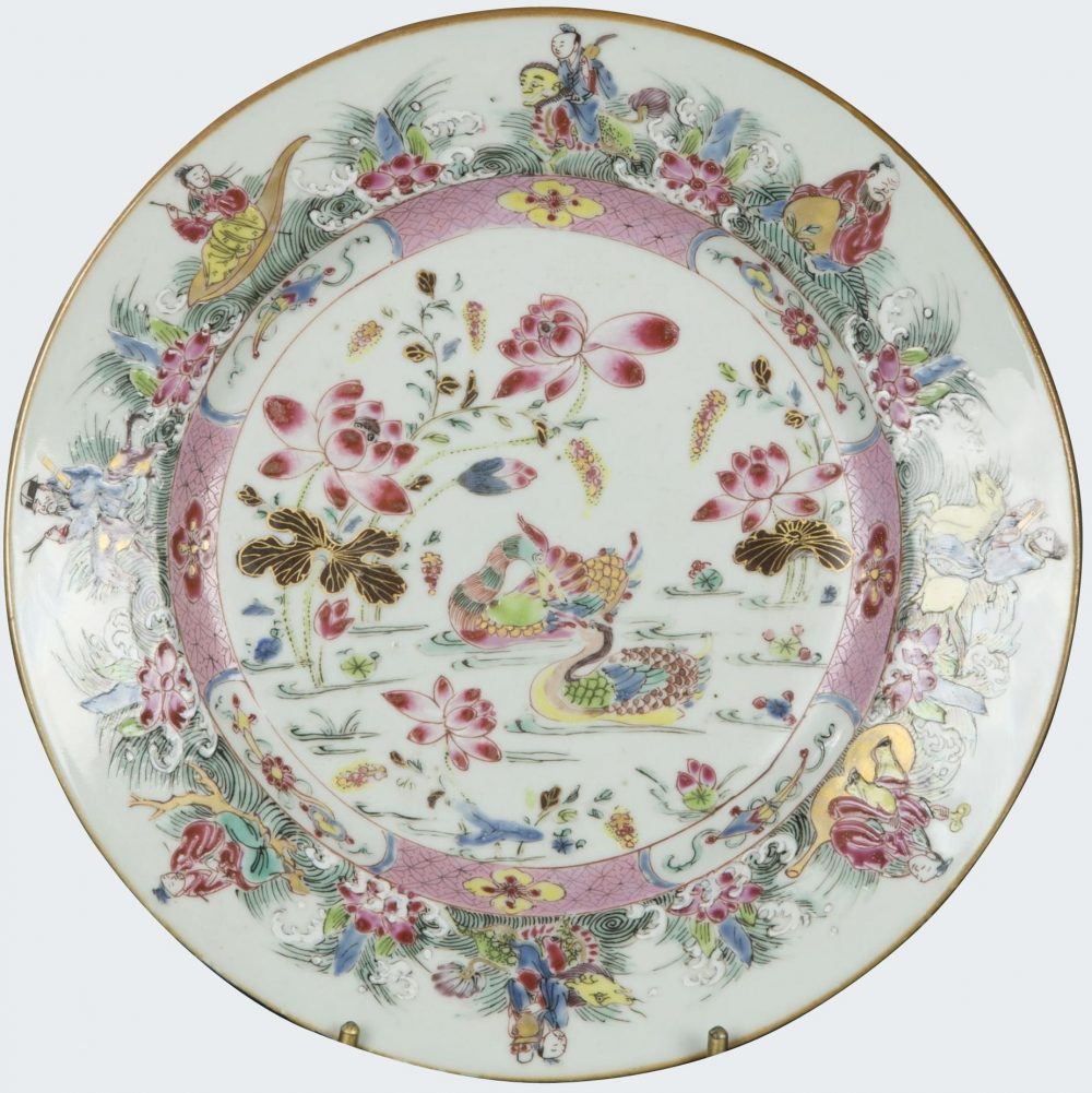 Famille rose Porcelain Yongzheng (1723-1735), China Famille rose Porcelain Yongzheng (1723-1735), China