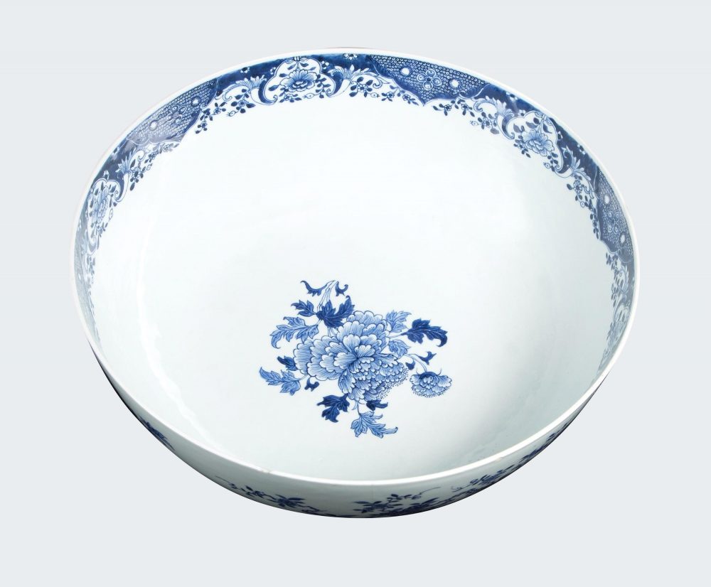 Porcelain Qianlong (1735-1795), China