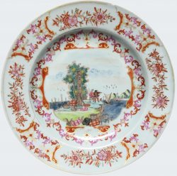 Famille rose Porcelain Qianlong (1736-1795), circa 1740, China