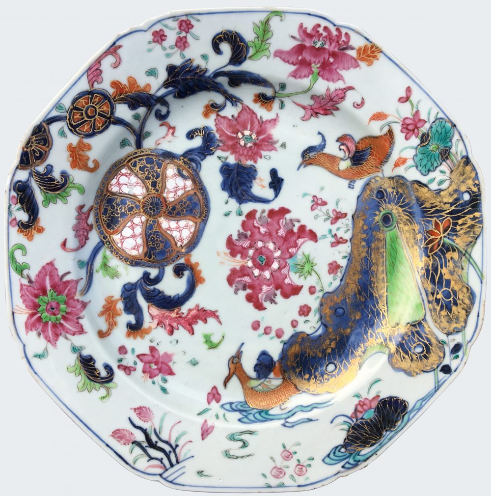 Famille rose Porcelain Qianlong (1735-1795), China Famille rose Porcelain Qianlong (1735-1795), China