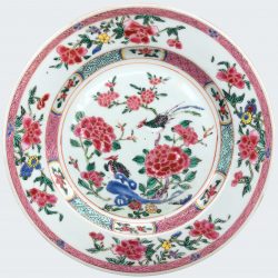 Porcelaine Late Yongzheng period (1723-1735), early Qianlong period (1736-1795), Chine