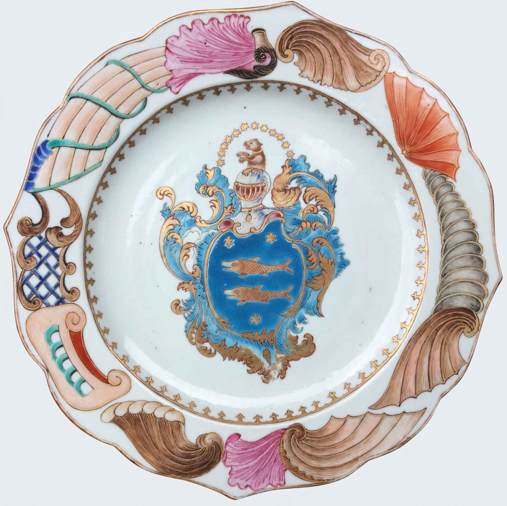 Porcelain Qianlong (1736-1795), circa 1740-43, China Porcelain Qianlong (1736-1795), circa 1740-43, China