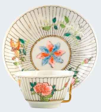 Famille rose Porcelain Yongzheng (1723-1735), Chine Famille rose Porcelain Yongzheng (1723-1735), Chine