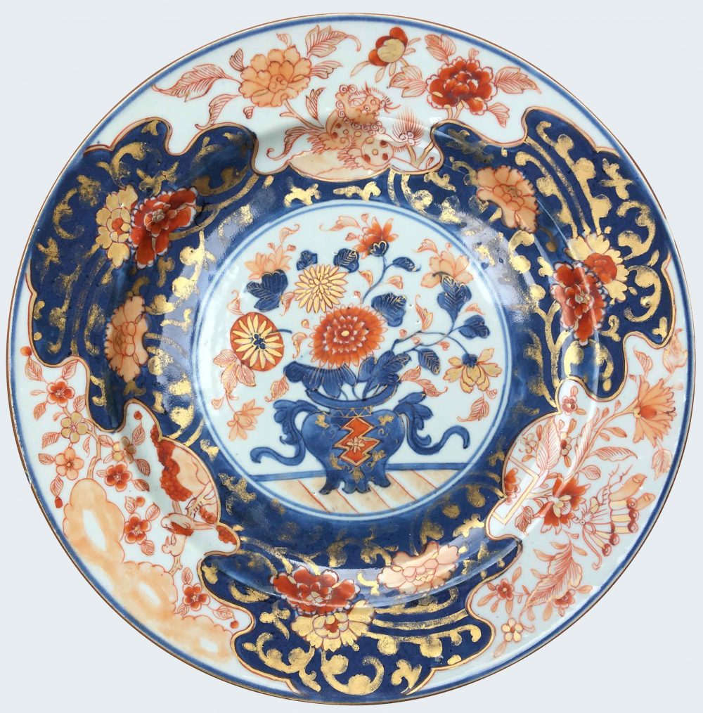 Porcelain Kangxi (1662-1722), China Porcelain Kangxi (1662-1722), China