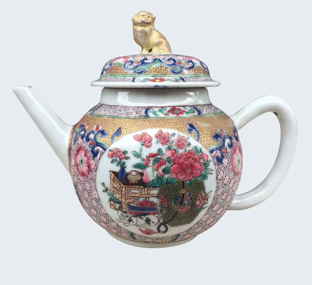 Famille rose Porcelain Yongzheng (1723-1735), China Famille rose Porcelain Yongzheng (1723-1735), China