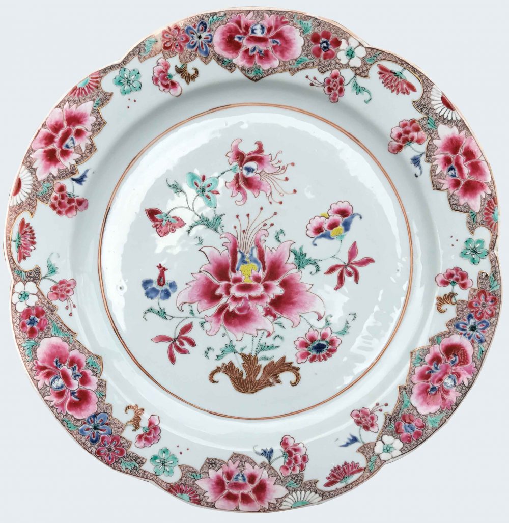 Famille rose Porcelain Yongzheng (1723-1735), circa 1730-1740, China