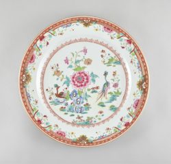 Famille rose Porcelain Qianlong (1736-1795), circa 1775, China Famille rose Porcelain Qianlong (1736-1795), circa 1775, China