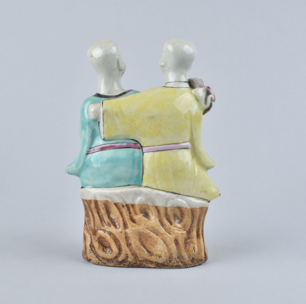 Famille rose Porcelain Qianlong (1735-1795) / Jiajing (1796-1820), China Famille rose Porcelain Qianlong (1735-1795) / Jiajing (1796-1820), China