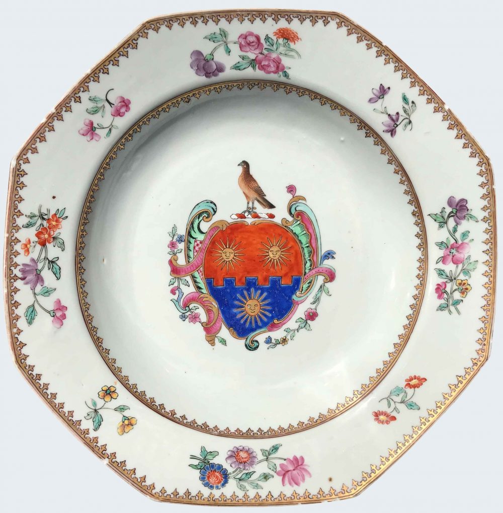 Famille rose Porcelain Qianlong (1735-1795), circa 1755, China Famille rose Porcelain Qianlong (1735-1795), circa 1755, China