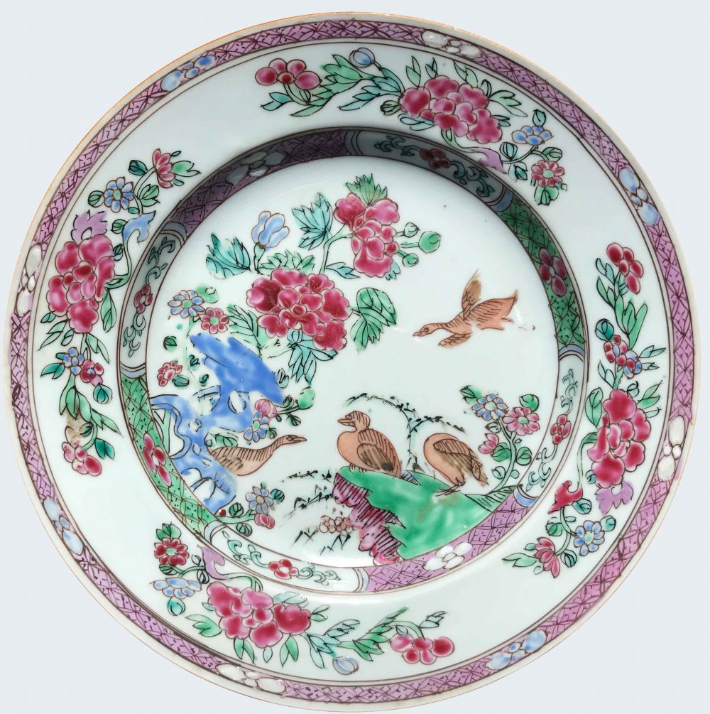 Famille rose Porcelain Late Yongzheng (1723-1735), early Qianlong (1736-1795), circa 1730-1750, China Famille rose Porcelain Late Yongzheng (1723-1735), early Qianlong (1736-1795), circa 1730-1750, China