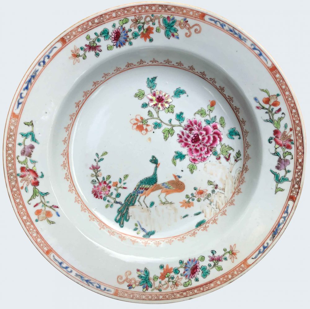 Famille rose Porcelaine Qianlong (1735-1795), circa 1760, China Famille rose Porcelaine Qianlong (1735-1795), circa 1760, China
