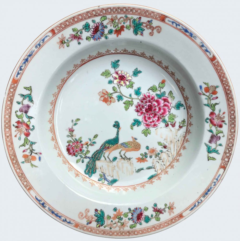 Famille rose Porcelaine Qianlong (1735-1795), circa 1760, China Famille rose Porcelaine Qianlong (1735-1795), circa 1760, China