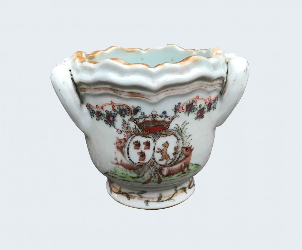 Porcelaine Qianlong (1735-1795), circa 1765, China Porcelaine Qianlong (1735-1795), circa 1765, China