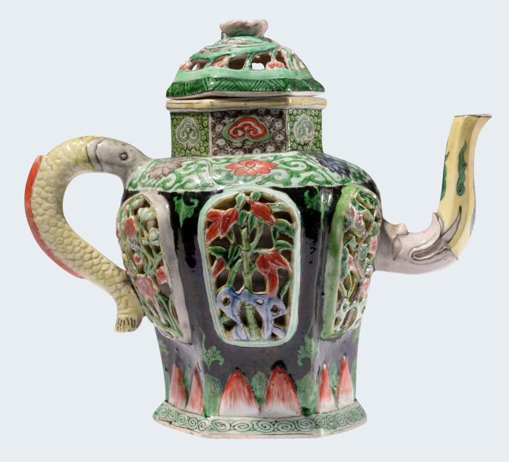 Famille verte Porcelain Kangxi (1662-1722), China Famille verte Porcelain Kangxi (1662-1722), China
