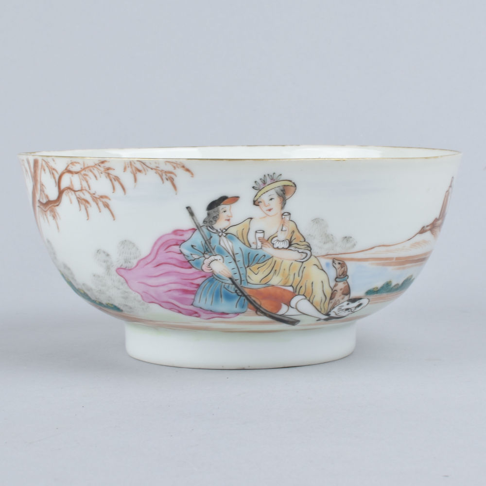 Famille rose Porcelain Qianlong (1736-1795), circa 1750, China Famille rose Porcelain Qianlong (1736-1795), circa 1750, China