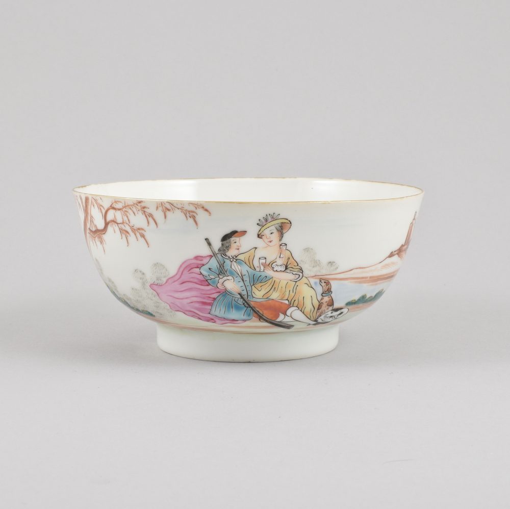 Famille rose Porcelain Qianlong (1736-1795), circa 1750, China Famille rose Porcelain Qianlong (1736-1795), circa 1750, China