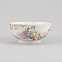 Famille rose Porcelain Qianlong (1736-1795), circa 1750, China Famille rose Porcelain Qianlong (1736-1795), circa 1750, China