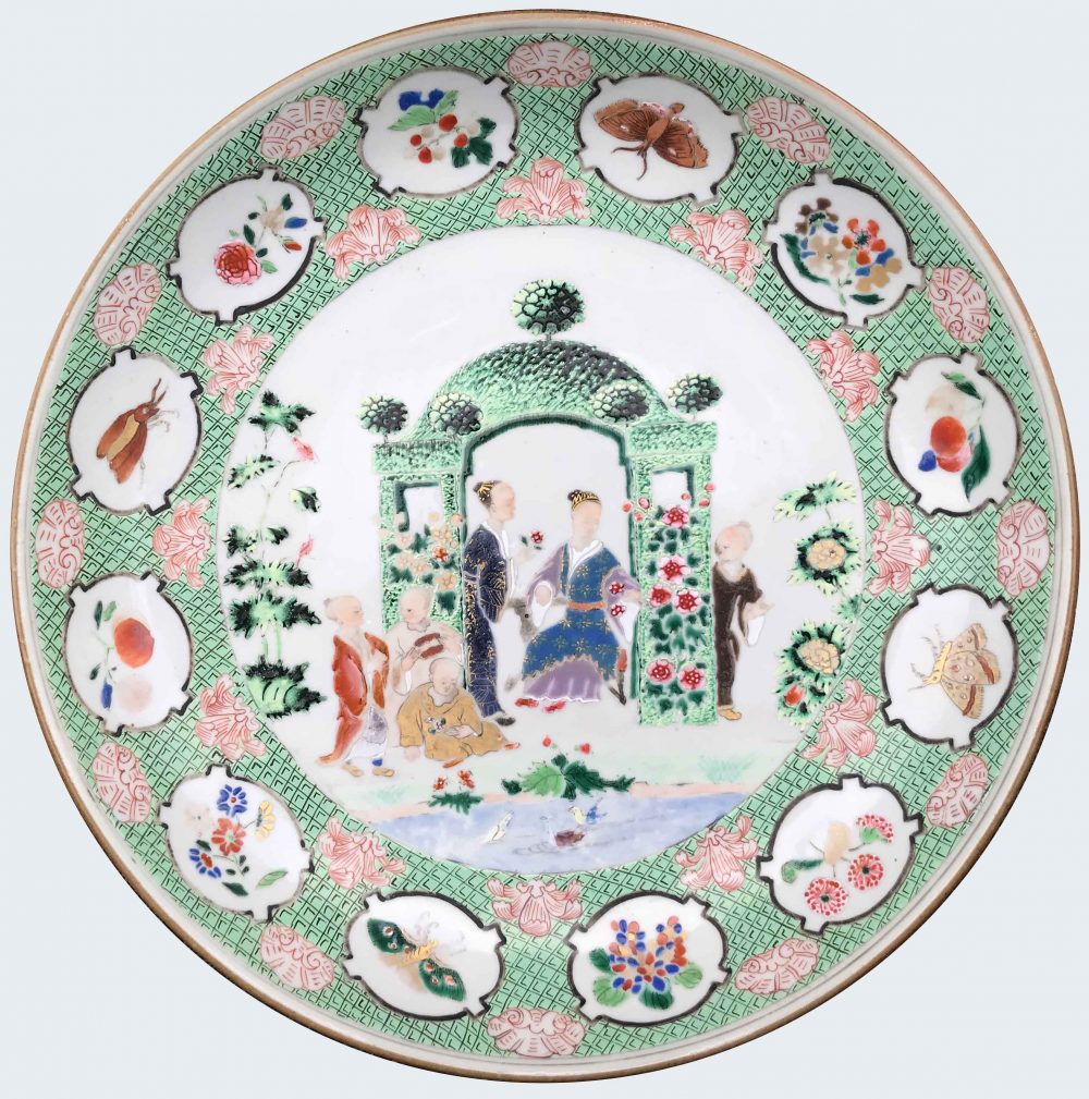 Famille rose Porcelain Qianlong (1736-1795), circa 1740, China Famille rose Porcelain Qianlong (1736-1795), circa 1740, China