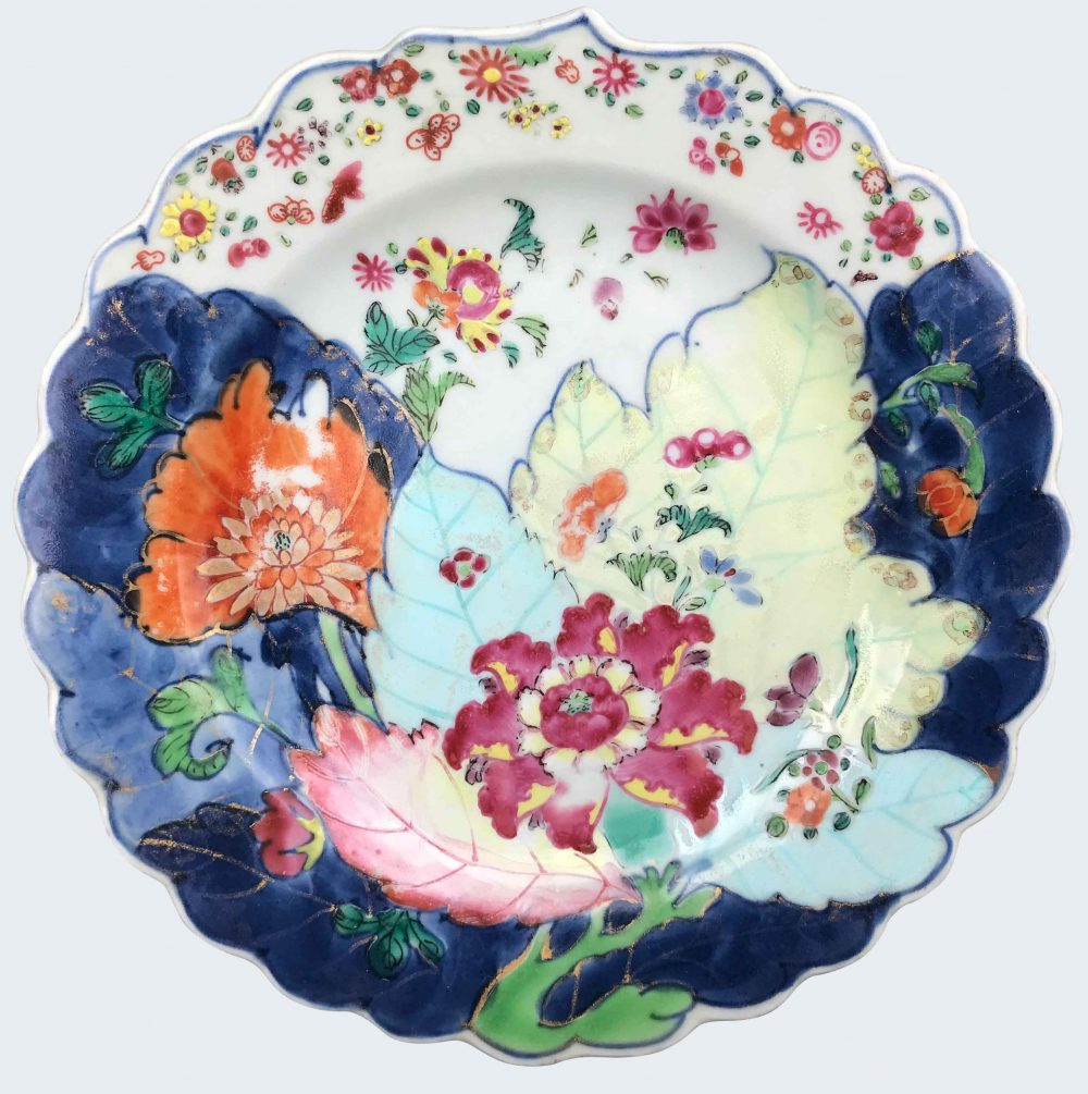 Famille rose Porcelain Qianlong (1735-1795), circa 1770, China Famille rose Porcelain Qianlong (1735-1795), circa 1770, China