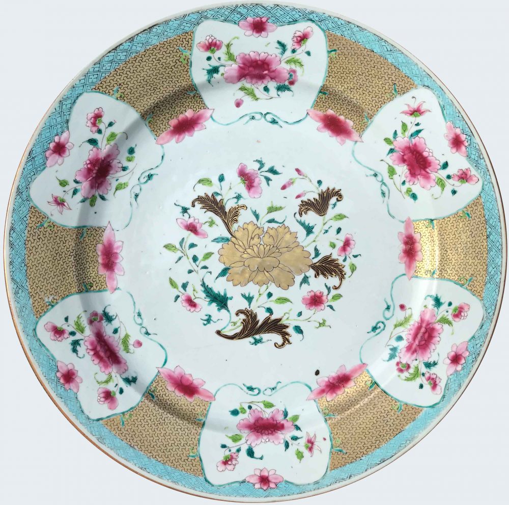 Famille rose Porcelaine Yongzheng (1723-1735), China Famille rose Porcelaine Yongzheng (1723-1735), China