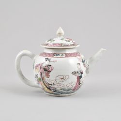 Famille rose Porcelain Yongzheng (1723-1735), China Famille rose Porcelain Yongzheng (1723-1735), China