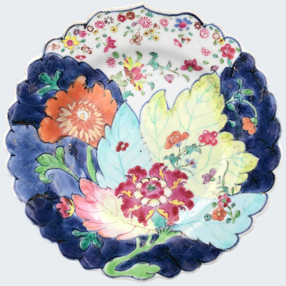 Famille rose Porcelain Qianlong (1735-1795), circa 1770, China Famille rose Porcelain Qianlong (1735-1795), circa 1770, China