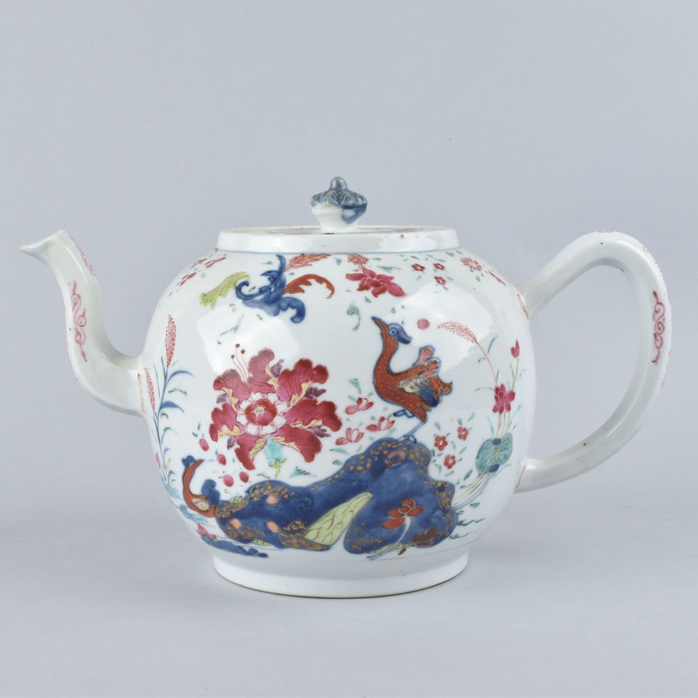 Famille rose Porcelain Qianlong (1735-1795), circa 1750-60, China Famille rose Porcelain Qianlong (1735-1795), circa 1750-60, China