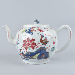 Famille rose Porcelain Qianlong (1735-1795), circa 1750-60, China Famille rose Porcelain Qianlong (1735-1795), circa 1750-60, China