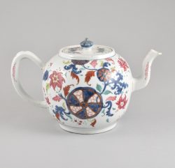 Famille rose Porcelain Qianlong (1735-1795), circa 1750-60, China Famille rose Porcelain Qianlong (1735-1795), circa 1750-60, China