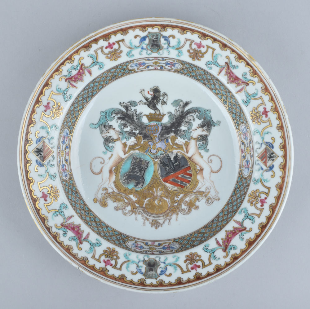 Famille rose Porcelain Yongzheng (1723-1735), circa 1735, China Famille rose Porcelain Yongzheng (1723-1735), circa 1735, China