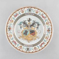 Famille rose Porcelain Yongzheng (1723-1735), circa 1735, China Famille rose Porcelain Yongzheng (1723-1735), circa 1735, China