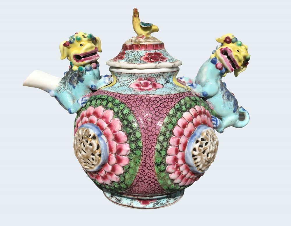 Famille rose Porcelain Yongzheng (1723-1735), circa 1730, China