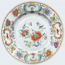 Famille rose Porcelain Yongzheng period (1723-1735) or Qianlong period (1735-1795), China