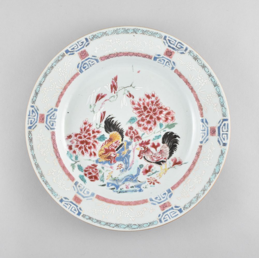 Famille rose Porcelain Yongzheng (1723-1735), circa 1735, China Famille rose Porcelain Yongzheng (1723-1735), circa 1735, China