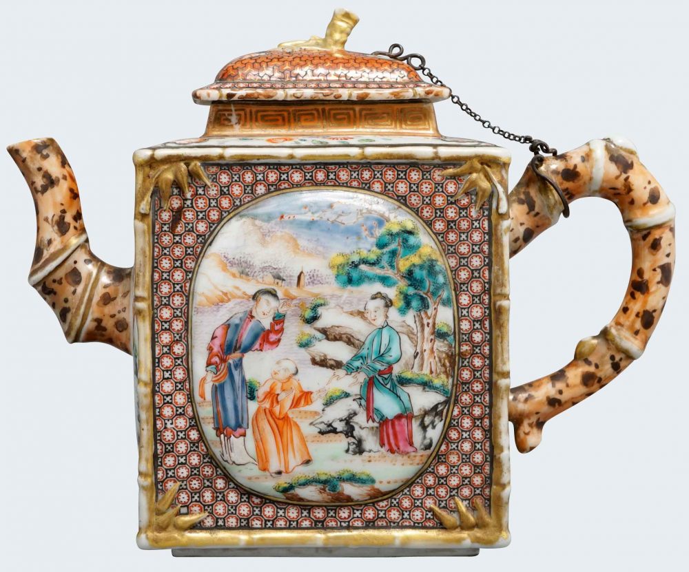 Famille rose Porcelain Qianlong (1735-1795), China Famille rose Porcelain Qianlong (1735-1795), China