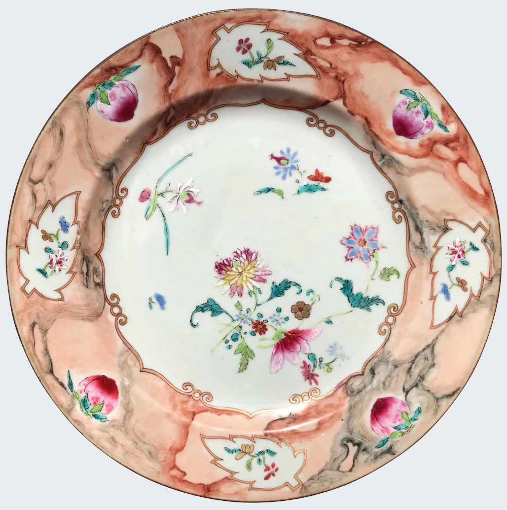 Famille rose Porcelain Qianlong (1735-1795), China Famille rose Porcelain Qianlong (1735-1795), China