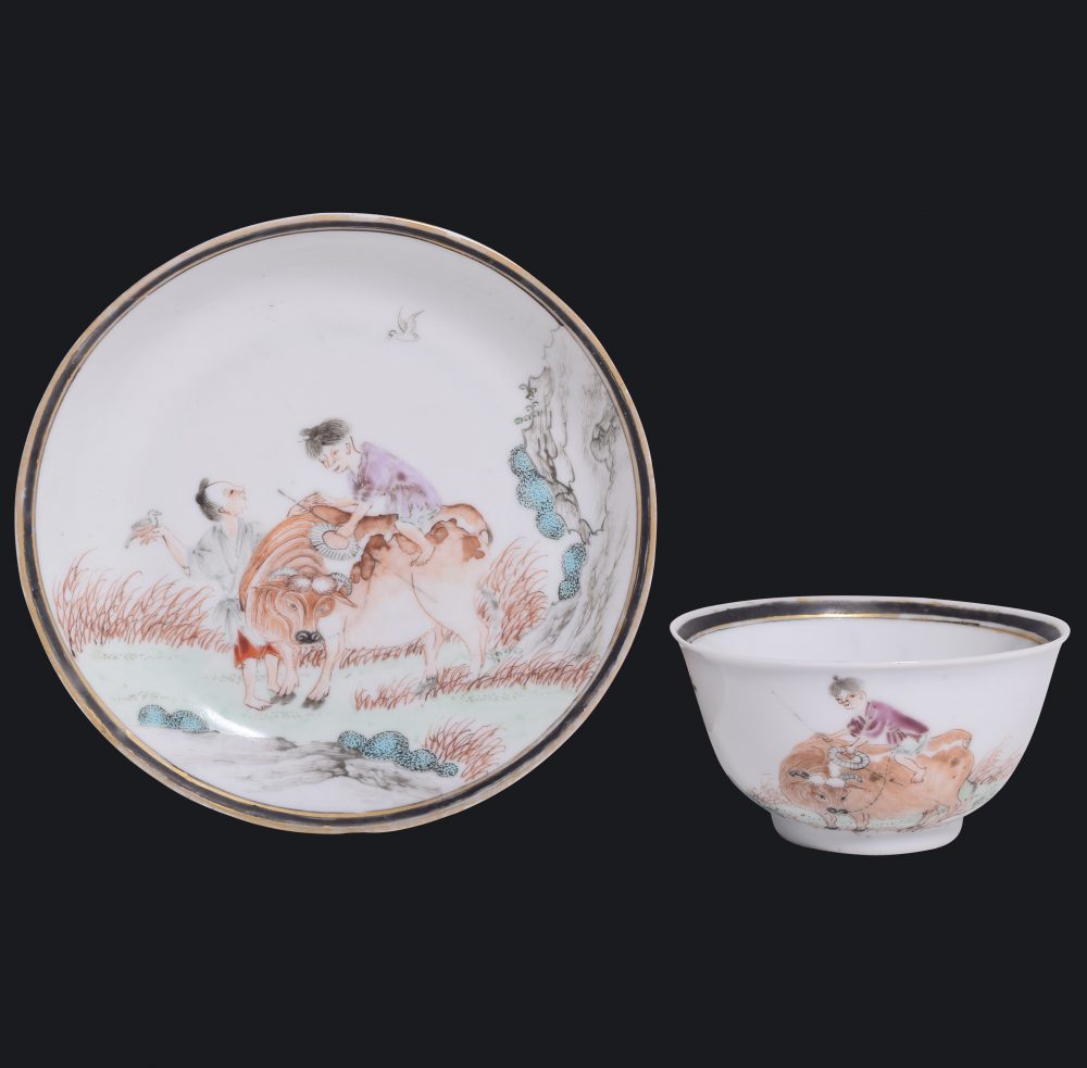 Famille rose Porcelain Yongzheng (1723-1735), China Famille rose Porcelain Yongzheng (1723-1735), China