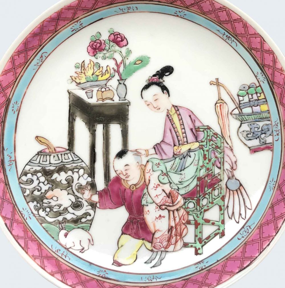 Famille rose Porcelain Yongzheng (1723-1735), China Famille rose Porcelain Yongzheng (1723-1735), China