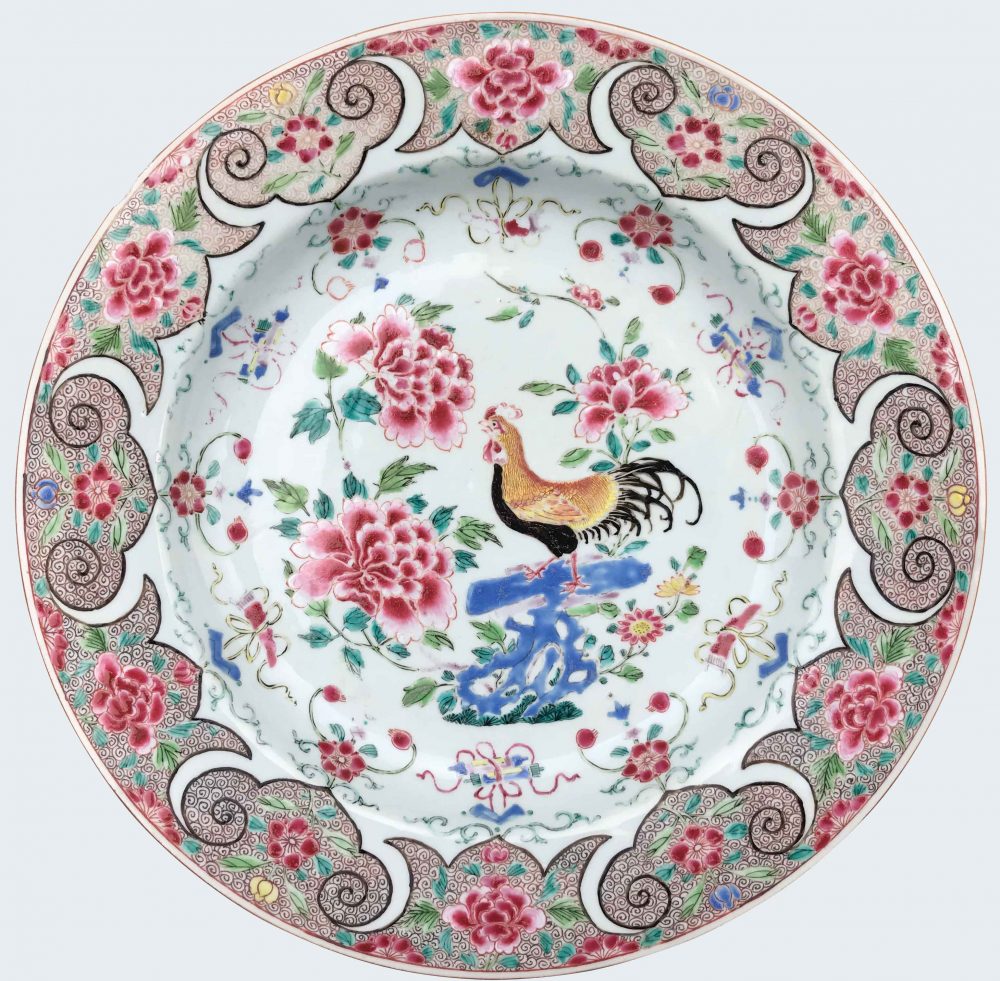 Famille rose Porcelain Yongzheng (1723-1735), circa 1730/40, China Famille rose Porcelain Yongzheng (1723-1735), circa 1730/40, China