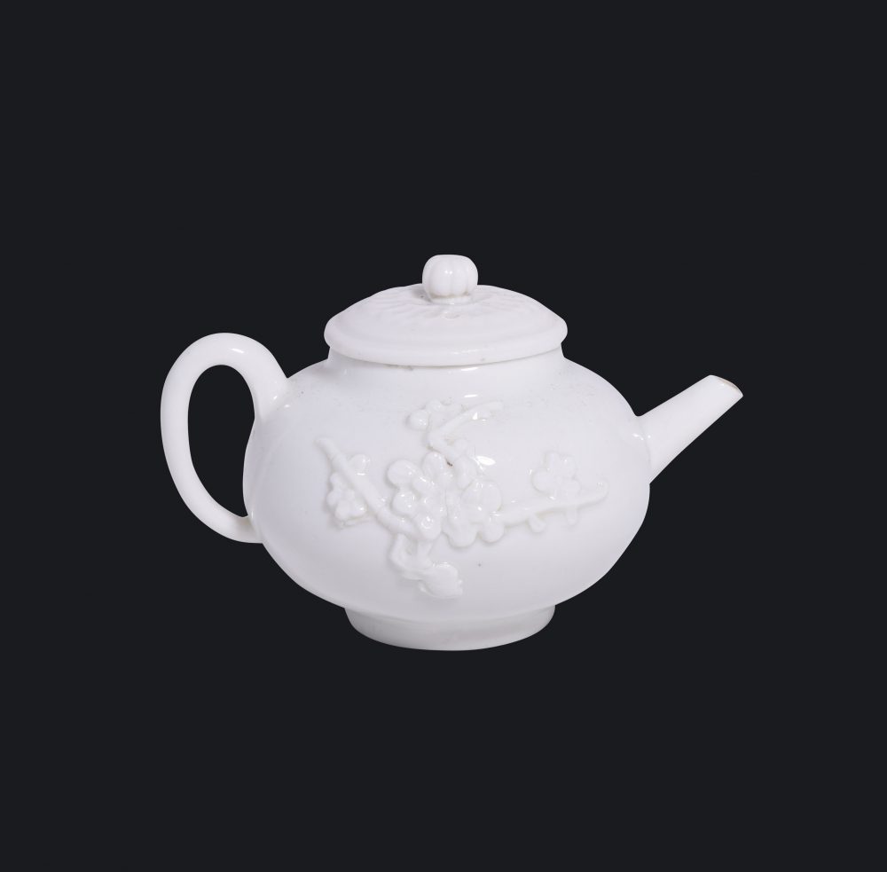 Porcelain Kangxi (1662-1722), China