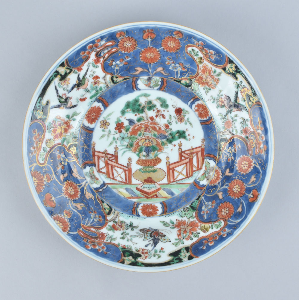 Famille verte Porcelain Kangxi (1662-1722), circa 1715/1725, China Famille verte Porcelain Kangxi (1662-1722), circa 1715/1725, China