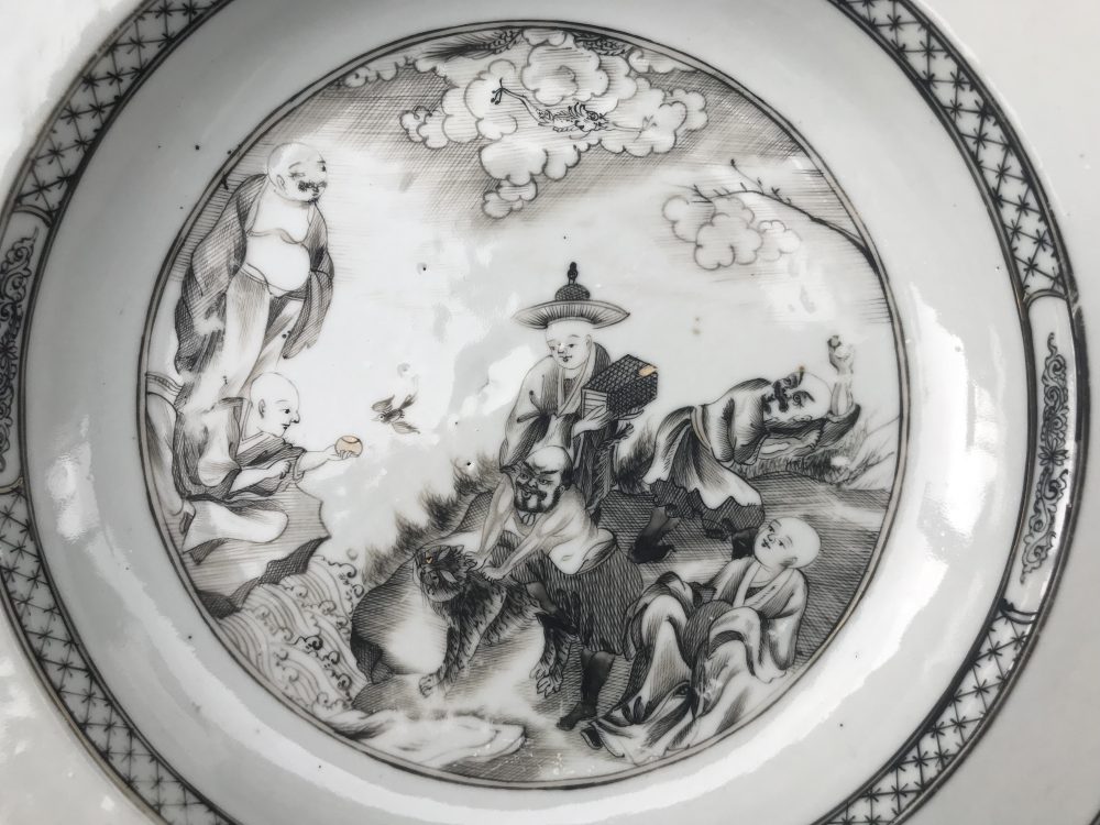 Porcelain Qianlong (1735-1795), China Porcelain Qianlong (1735-1795), China