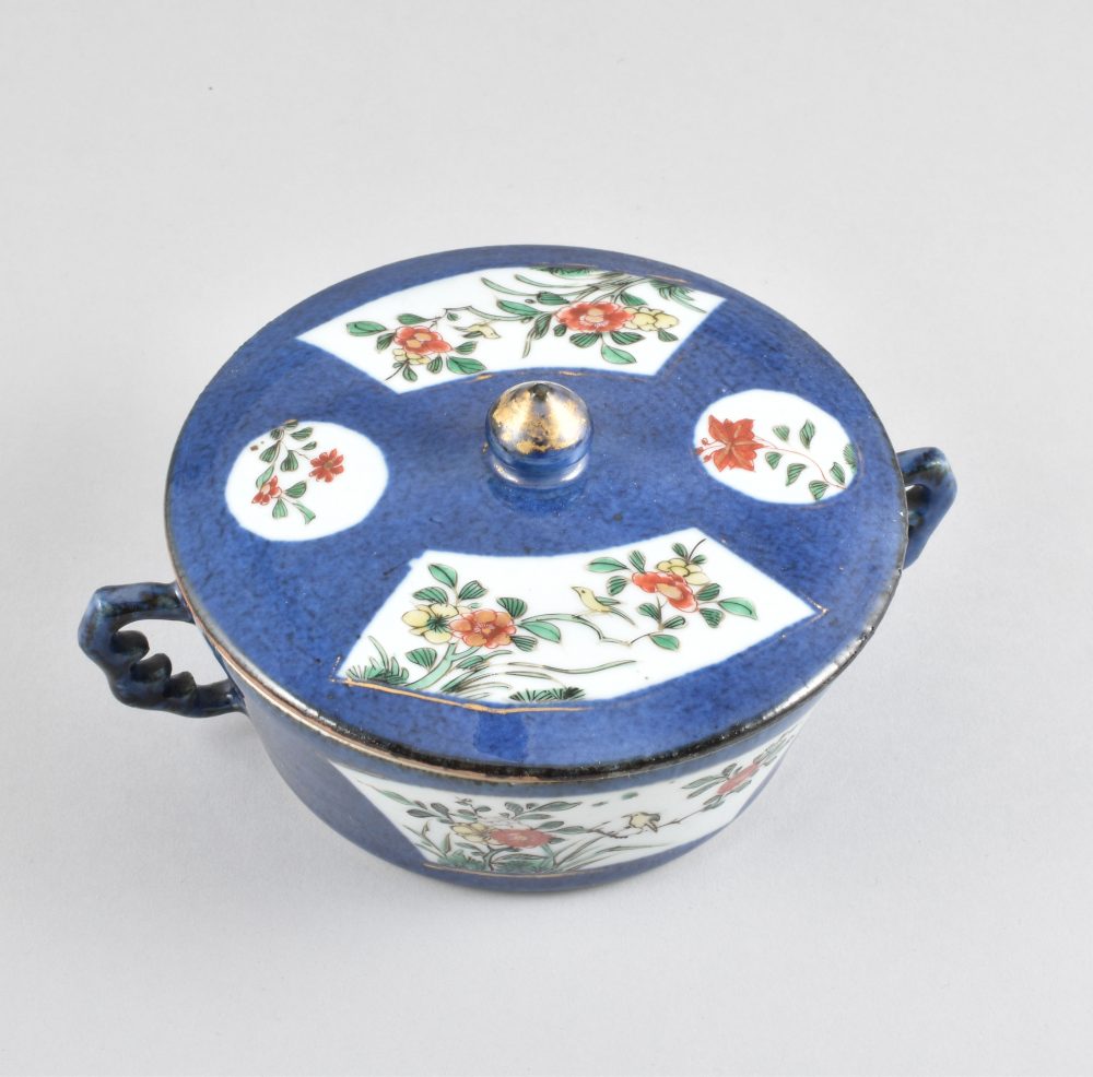 Porcelain Kangxi period (1662-1722), China Porcelain Kangxi period (1662-1722), China